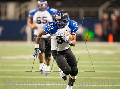 Thumbnail 1 in Hebron vs. Heritage (UIL 5A Division 2 Bi-District Playoff) photogallery.
