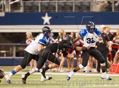 Thumbnail 1 in Hebron vs. Heritage (UIL 5A Division 2 Bi-District Playoff) photogallery.