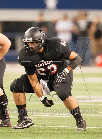 Thumbnail 3 in Hebron vs. Heritage (UIL 5A Division 2 Bi-District Playoff) photogallery.