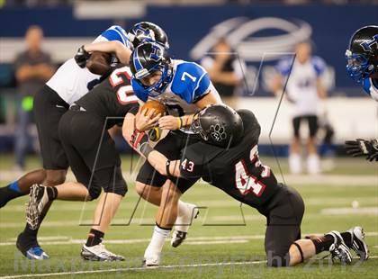 Thumbnail 3 in Hebron vs. Heritage (UIL 5A Division 2 Bi-District Playoff) photogallery.
