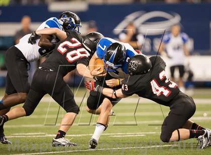 Thumbnail 2 in Hebron vs. Heritage (UIL 5A Division 2 Bi-District Playoff) photogallery.