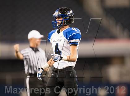 Thumbnail 1 in Hebron vs. Heritage (UIL 5A Division 2 Bi-District Playoff) photogallery.