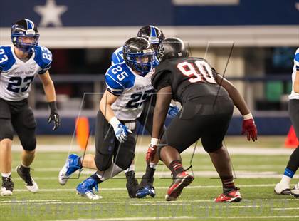 Thumbnail 3 in Hebron vs. Heritage (UIL 5A Division 2 Bi-District Playoff) photogallery.