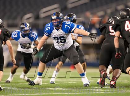 Thumbnail 1 in Hebron vs. Heritage (UIL 5A Division 2 Bi-District Playoff) photogallery.