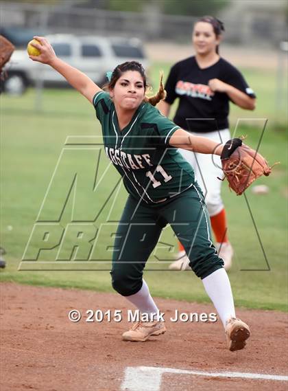 Thumbnail 2 in AIA D1 and D2 All-Star Game photogallery.