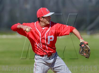 Thumbnail 1 in Palatine v. Deerfield (IHSA Class 4A Regional Semifinal) photogallery.