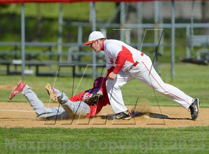 Thumbnail 3 in Palatine v. Deerfield (IHSA Class 4A Regional Semifinal) photogallery.