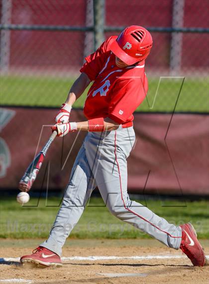 Thumbnail 2 in Palatine v. Deerfield (IHSA Class 4A Regional Semifinal) photogallery.