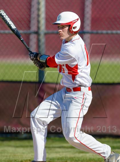Thumbnail 2 in Palatine v. Deerfield (IHSA Class 4A Regional Semifinal) photogallery.