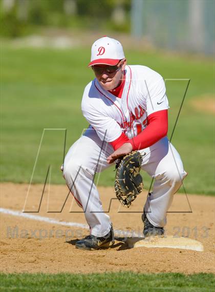 Thumbnail 2 in Palatine v. Deerfield (IHSA Class 4A Regional Semifinal) photogallery.