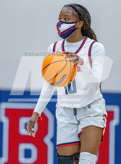 Thumbnail 1 in Jacksonville vs Terry Sanford (NCHSAA 3A - First Round) photogallery.