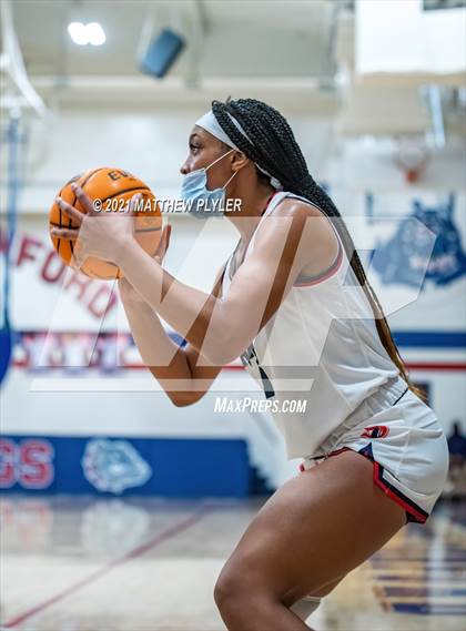 Thumbnail 1 in Jacksonville vs Terry Sanford (NCHSAA 3A - First Round) photogallery.