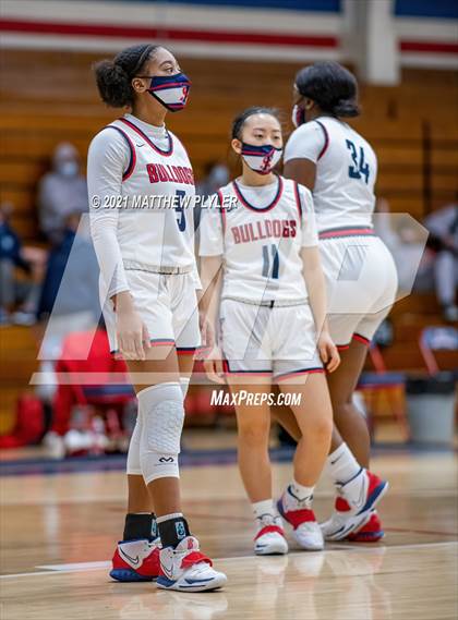 Thumbnail 3 in Jacksonville vs Terry Sanford (NCHSAA 3A - First Round) photogallery.