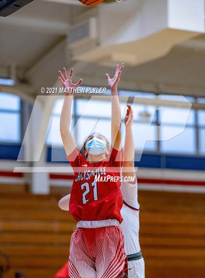 Thumbnail 2 in Jacksonville vs Terry Sanford (NCHSAA 3A - First Round) photogallery.