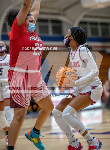 Thumbnail 2 in Jacksonville vs Terry Sanford (NCHSAA 3A - First Round) photogallery.