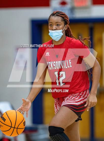 Thumbnail 3 in Jacksonville vs Terry Sanford (NCHSAA 3A - First Round) photogallery.