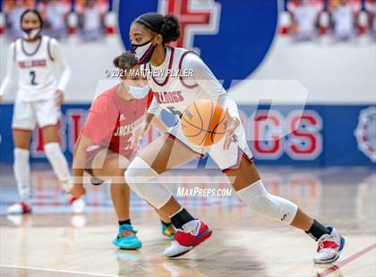 Thumbnail 2 in Jacksonville vs Terry Sanford (NCHSAA 3A - First Round) photogallery.