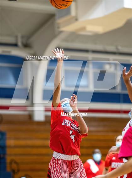 Thumbnail 2 in Jacksonville vs Terry Sanford (NCHSAA 3A - First Round) photogallery.