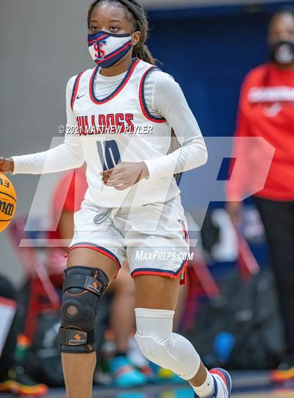 Thumbnail 3 in Jacksonville vs Terry Sanford (NCHSAA 3A - First Round) photogallery.