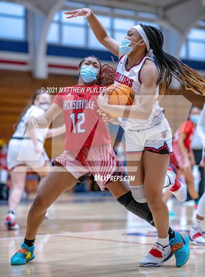 Thumbnail 2 in Jacksonville vs Terry Sanford (NCHSAA 3A - First Round) photogallery.