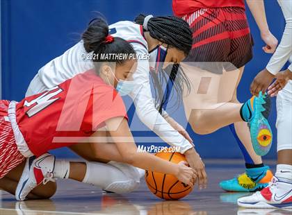 Thumbnail 1 in Jacksonville vs Terry Sanford (NCHSAA 3A - First Round) photogallery.
