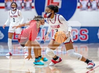 Thumbnail 1 in Jacksonville vs Terry Sanford (NCHSAA 3A - First Round) photogallery.