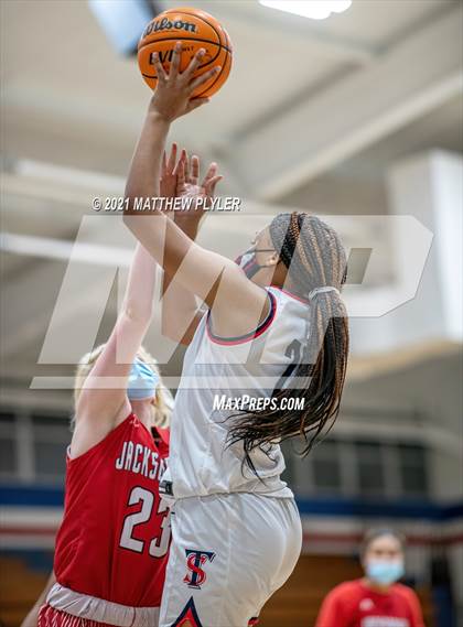 Thumbnail 2 in Jacksonville vs Terry Sanford (NCHSAA 3A - First Round) photogallery.