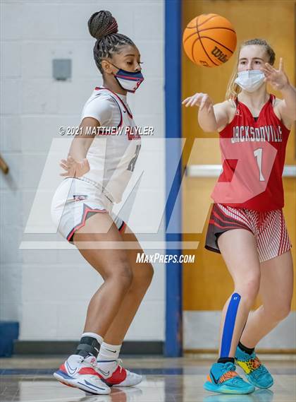 Thumbnail 1 in Jacksonville vs Terry Sanford (NCHSAA 3A - First Round) photogallery.