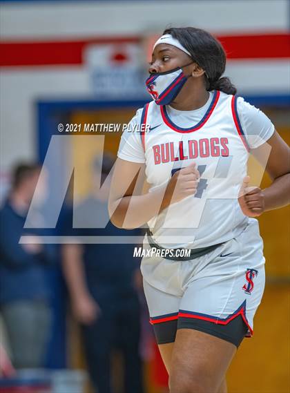 Thumbnail 3 in Jacksonville vs Terry Sanford (NCHSAA 3A - First Round) photogallery.