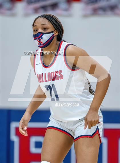 Thumbnail 2 in Jacksonville vs Terry Sanford (NCHSAA 3A - First Round) photogallery.