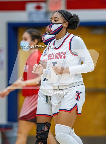 Thumbnail 3 in Jacksonville vs Terry Sanford (NCHSAA 3A - First Round) photogallery.