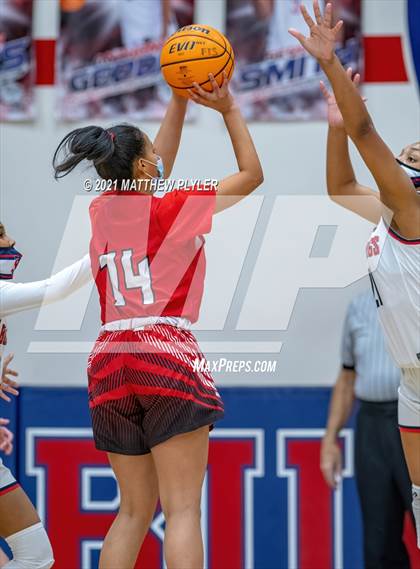 Thumbnail 2 in Jacksonville vs Terry Sanford (NCHSAA 3A - First Round) photogallery.