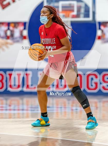 Thumbnail 2 in Jacksonville vs Terry Sanford (NCHSAA 3A - First Round) photogallery.