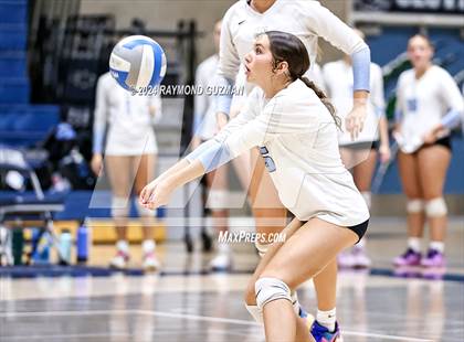 Thumbnail 2 in Clovis North @ Clovis East photogallery.