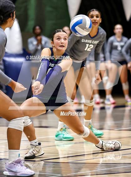 Thumbnail 3 in Clovis North @ Clovis East photogallery.