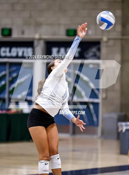 Thumbnail 2 in Clovis North @ Clovis East photogallery.