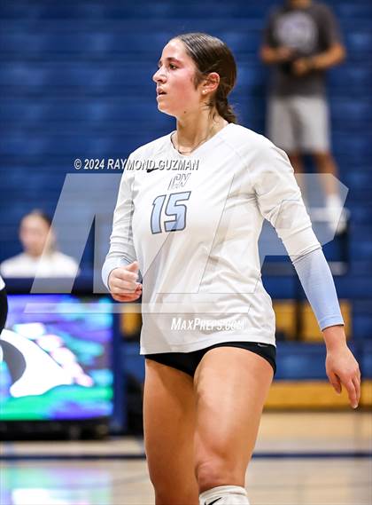 Thumbnail 3 in Clovis North @ Clovis East photogallery.