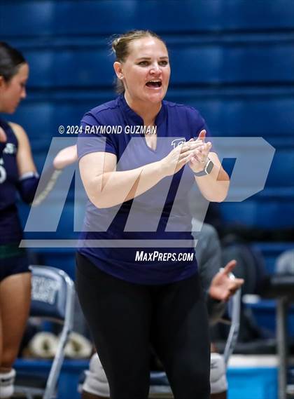 Thumbnail 3 in Clovis North @ Clovis East photogallery.