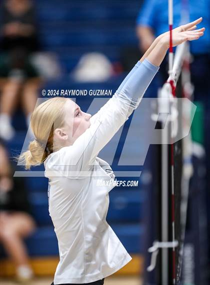 Thumbnail 2 in Clovis North @ Clovis East photogallery.