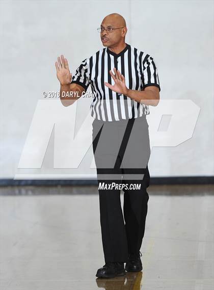 Thumbnail 3 in Golden Valley vs La Salle photogallery.
