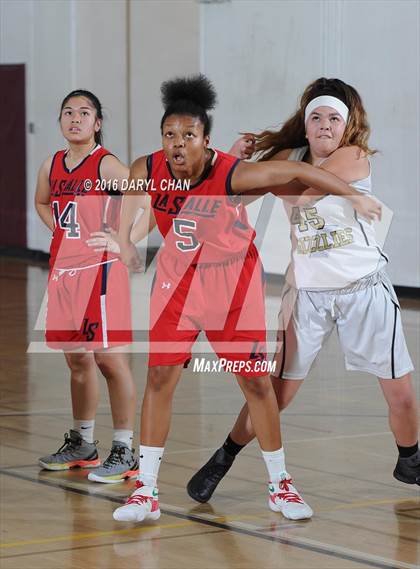 Thumbnail 3 in Golden Valley vs La Salle photogallery.