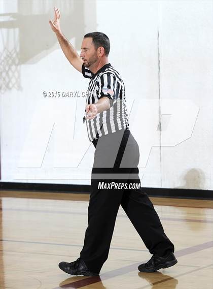 Thumbnail 2 in Golden Valley vs La Salle photogallery.