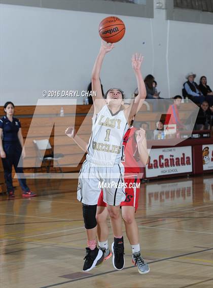 Thumbnail 2 in Golden Valley vs La Salle photogallery.