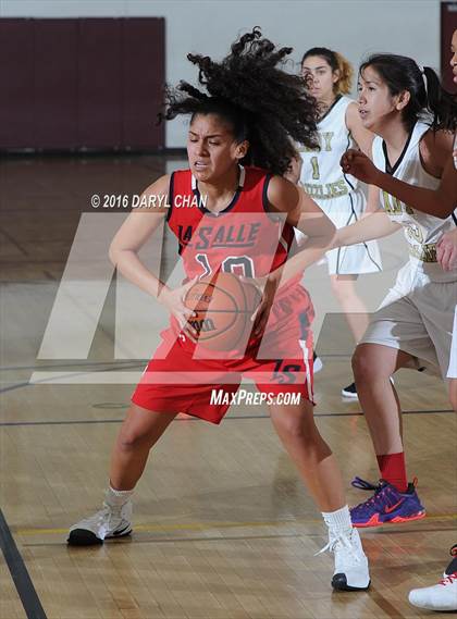 Thumbnail 1 in Golden Valley vs La Salle photogallery.