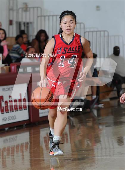 Thumbnail 2 in Golden Valley vs La Salle photogallery.