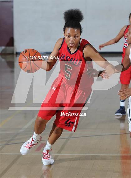 Thumbnail 1 in Golden Valley vs La Salle photogallery.