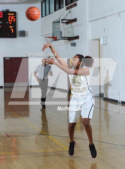 Thumbnail 3 in Golden Valley vs La Salle photogallery.