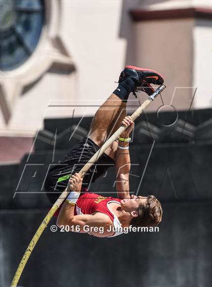 Thumbnail 1 in CIF NCS Masters Boys Pole Vault (MOC at UCB) photogallery.