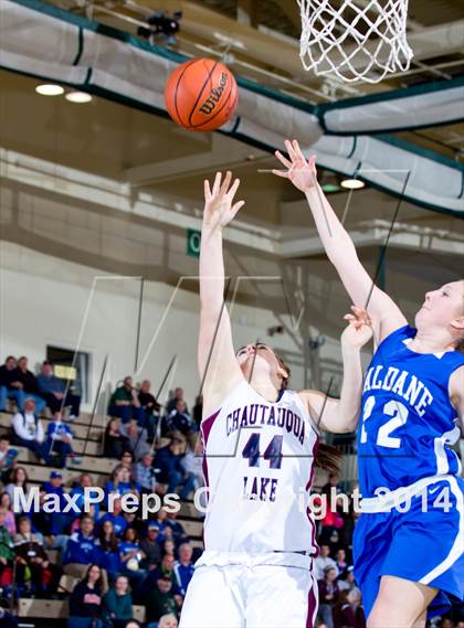 Thumbnail 2 in Haldane vs. Chautauqua Lake (NYSPHSAA Class C Semifinal) photogallery.