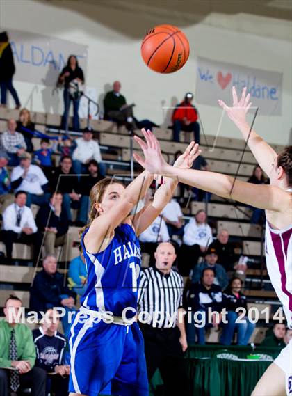Thumbnail 2 in Haldane vs. Chautauqua Lake (NYSPHSAA Class C Semifinal) photogallery.